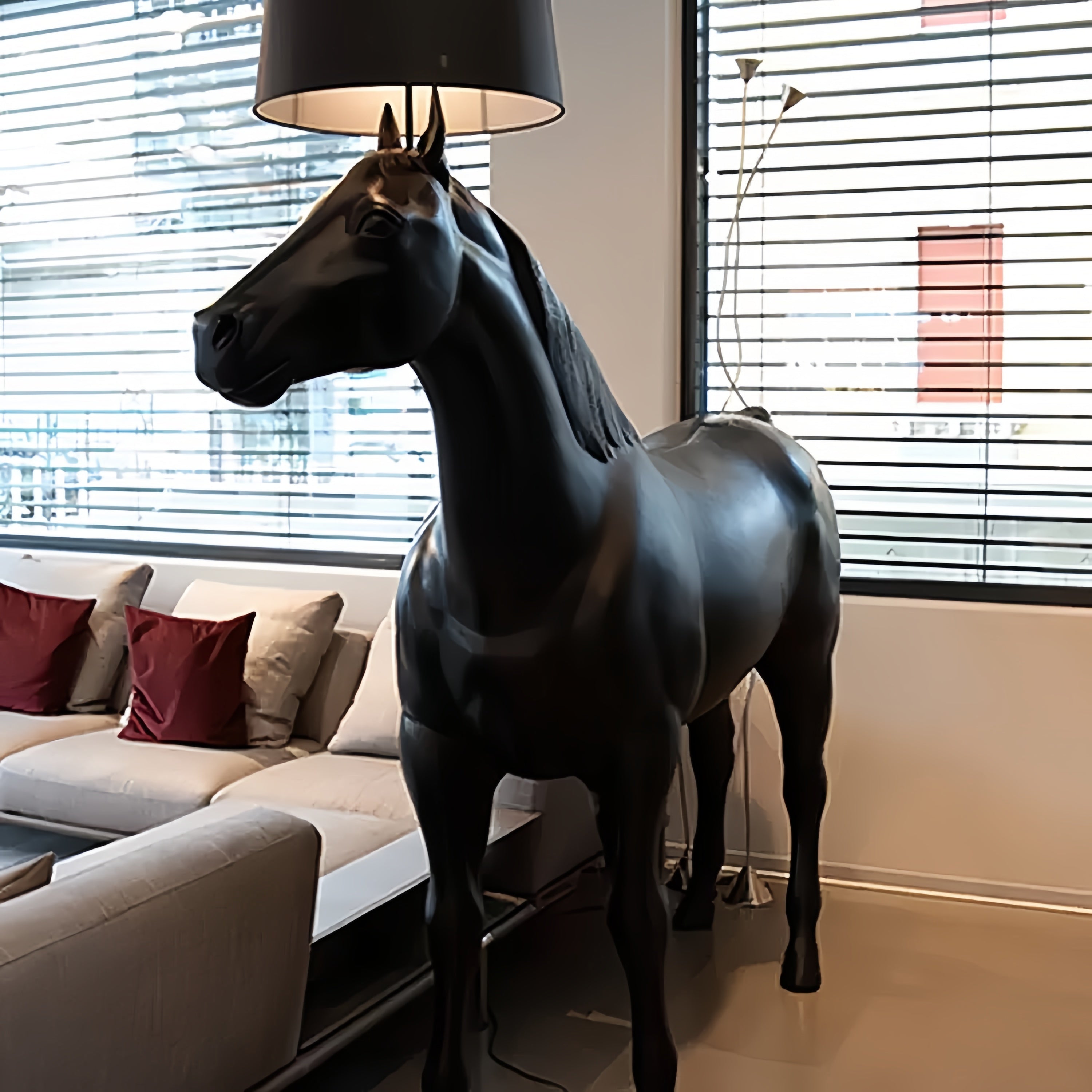 71'' Horses Figurines & Sculptures Novelty Floor Lamp