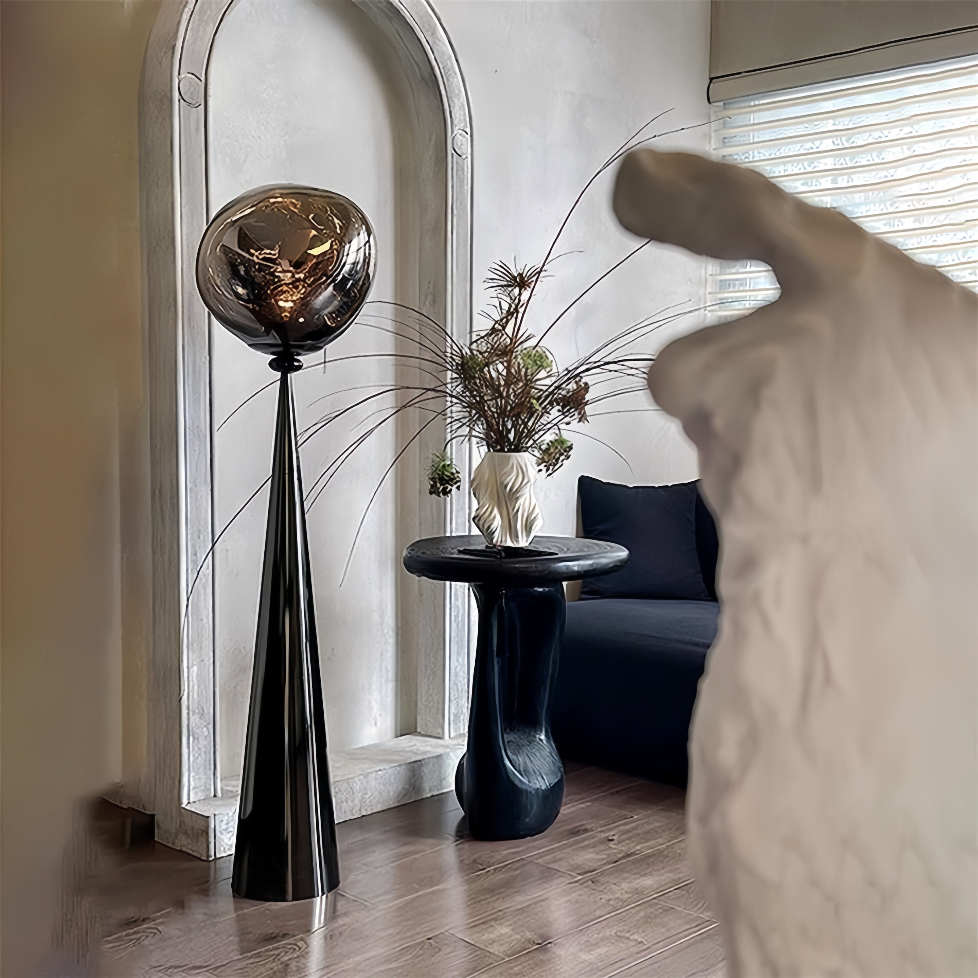 Minimally Designed Lava Floor Lamp